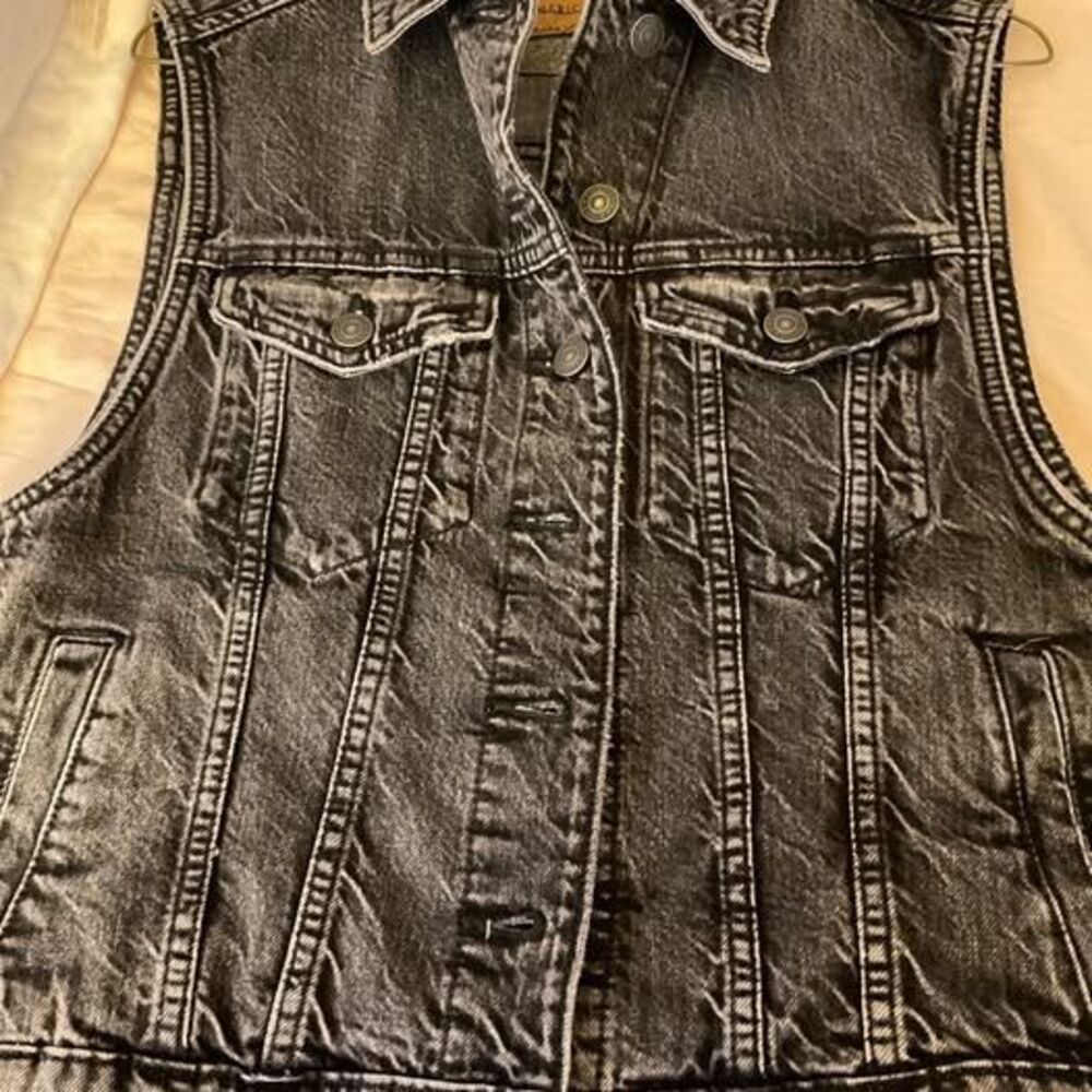 American Eagle-AE Jacket Ladies Black Denim Jean Trucker Vest XS Distressed~NWT
